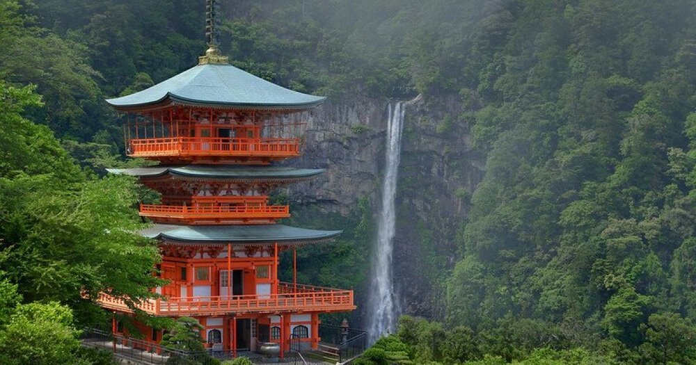 kumano-Nachi-Taisha-1