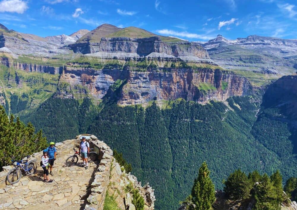 Espacios Naturales Protegidos: 5 imprescindibles para esta primavera